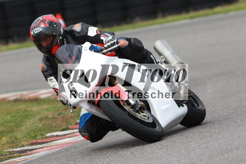 Archiv-2022/13 25.04.2022 Plüss Moto Sport ADR/Freies Fahren/6
